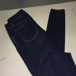 dark blue american eagle skinny jeans
